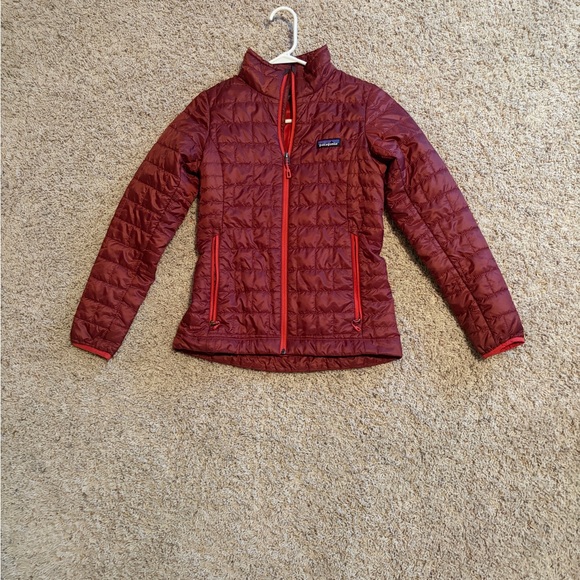 Patagonia Jacket Womens XXS Red Nano Puffer Insulated Primaloft Full Zip - Picture 12 of 13